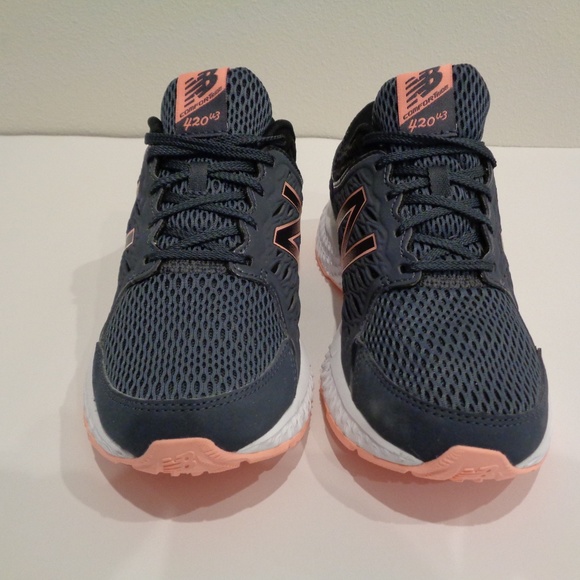 New Balance Size 6 M 420 V3 New Womens Sneakers - Picture 7 of 8